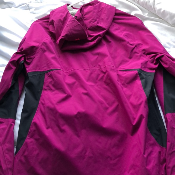 Under Armour Jacket Brand New - Picture 3 of 3